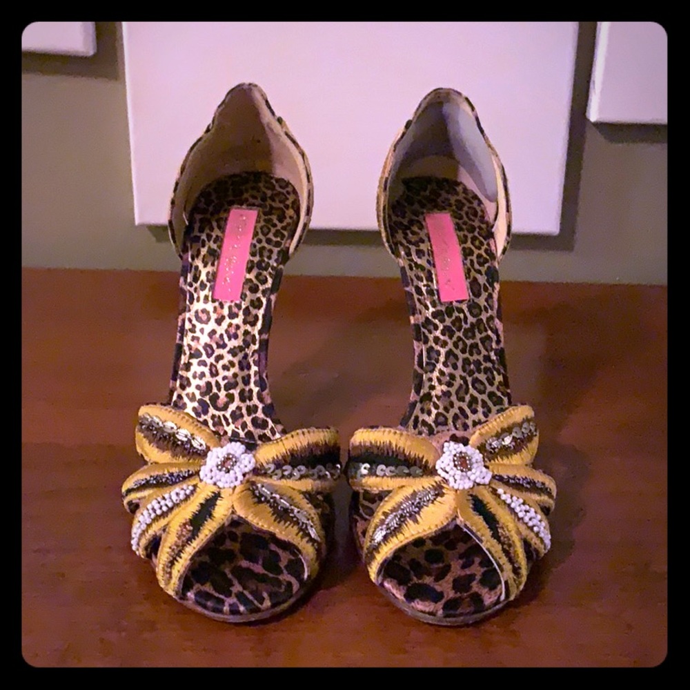 Betsey Johnson “Aggie” heels